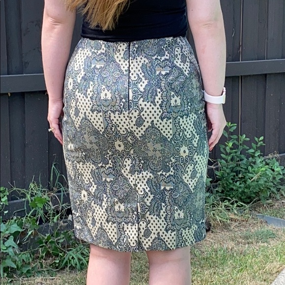 Maggie London Pencil skirt with black detailing - Picture 4 of 9